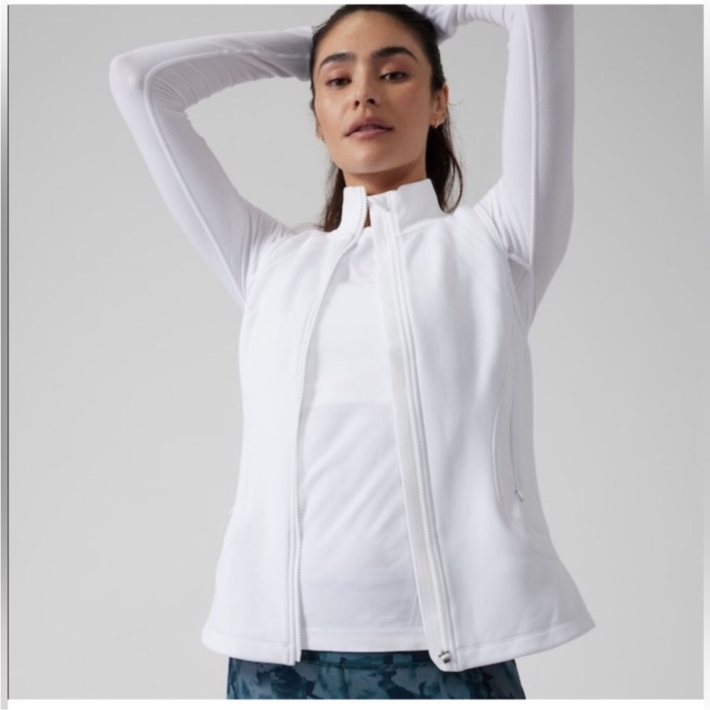 ATHLETA